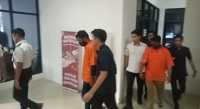 
2 Warga Negara Pakistan Dideportasi Imigrasi Sumsel karena Beri Keterangan Palsu saat Urus Izin Tinggal