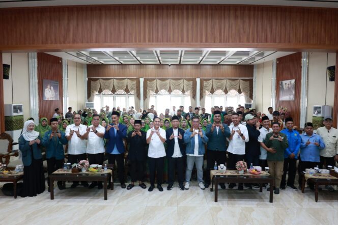 
Bentengi Gen Z dari Radikalisme,  Wali Kota Palembang Ajak Teladani Sejarah NU dan Perkuat Karakter Aswaja