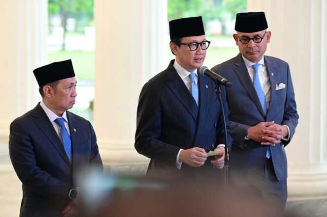 
Prabowo Tegaskan Politik Luar Negeri Bebas Aktif, Dorong Kerja Sama Global yang Berkeadilan