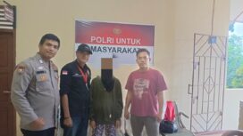 Siswi yang Tikam Guru menyerahkan diri ke polisi. Foto : Istimewa