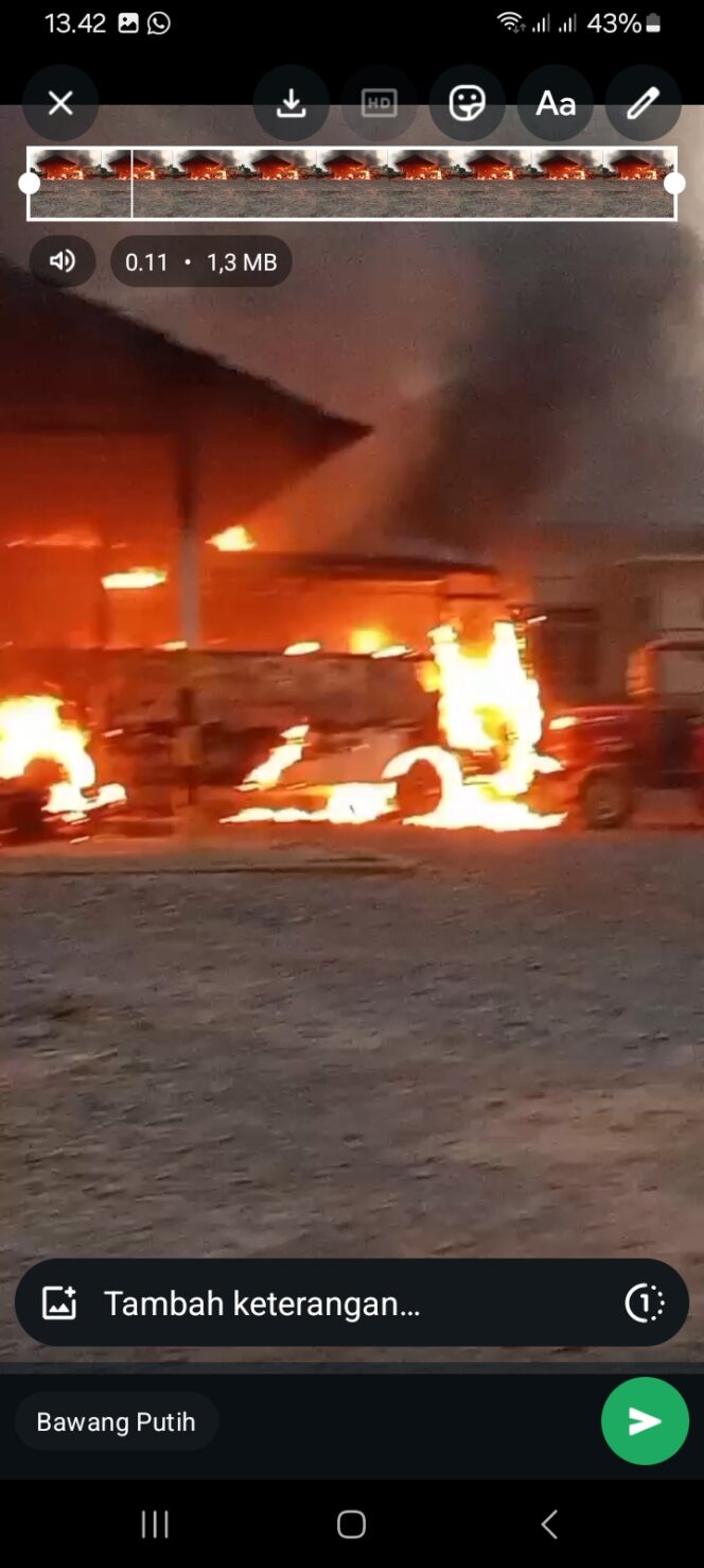 
Bentrok di Kebun Sawit OKI Berujung Korban Jiwa, Dua Warga Terluka dan Satu Tewas Saat Kerusuhan