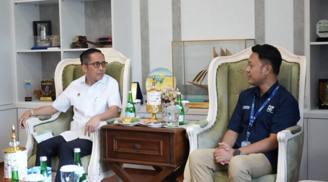 Audiensi dengan PT Pos Indonesia Palembang terkait rencana Peluncuran Perangko Artefak dan Bangunan Bersejarah Kota Palembang, Selasa, 2 Juni 2026/ist.