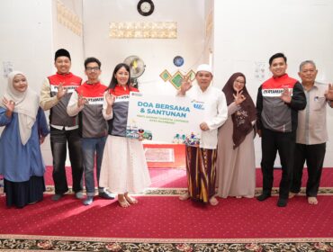 Kilang Plaju menyalurkan santunan senilai Rp 50 juta kepada anak yatim dan dhuafa di wilayah sekitar operasional perusahaan/ist.
