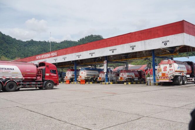
Kondisi Jalur Distribusi Membaik, Penyaluran BBM di Sumatera Barat Kembali Stabil
