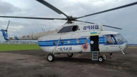 Helikopter jenis UR-VBC/MI8-MSBT reposisi ke TPA Jatiwaringin. (Dok. BPBD Sumsel)