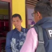 Penyidik dari Polres Lubuk Linggau saat mendatangi SDN 8 untuk meminta keterangan kepsek dan terlapor. Foto : Istimewa
