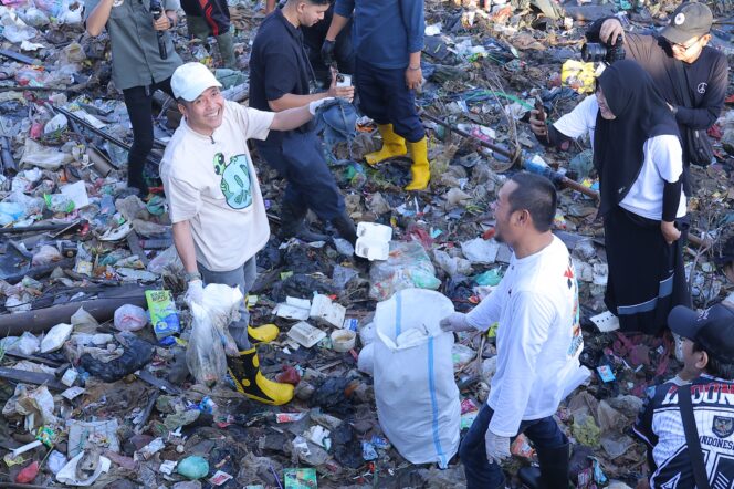 
Apresiasi Gerakan Bersih Sungai, Ratu Dewa Dorong Kesadaran Lingkungan Generasi Muda