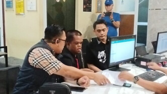 
TikToker Palembang Laporkan Mantan Pacar ke Polisi Duga Gelapkan Uang untuk Nikah Rp 45 Juta