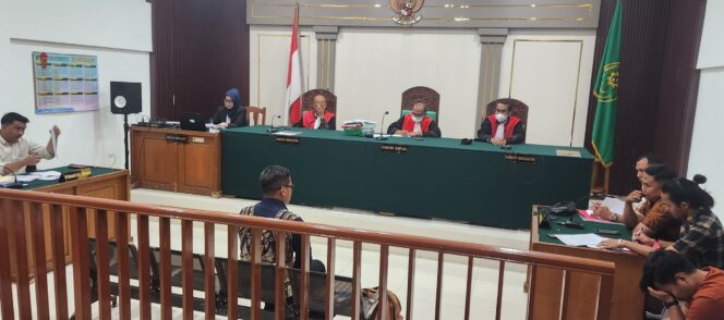
Gugatan Terhadap 25 Media di PN Palembang Dinilai Prematur, Ahli Dewan Pers Tekankan Hak Jurnalis Soal Fakta Peristiwa