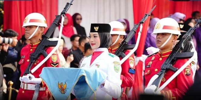 
Kisah Anastasya: Gagal Paskibraka Nasional, Berujung Jadi Pembawa Baki di Griya Agung