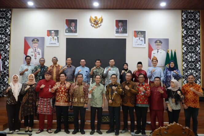 
Kementerian PKP Dorong Pemkot Palembang Percepat Pengetasan Kawasan Kumuh