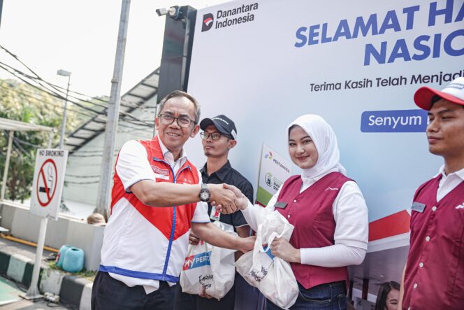 
Senyum Pelanggan, Senyumku Juga: Pertamina Patra Niaga Hadir Lebih Dekat di Hari Pelanggan Nasional