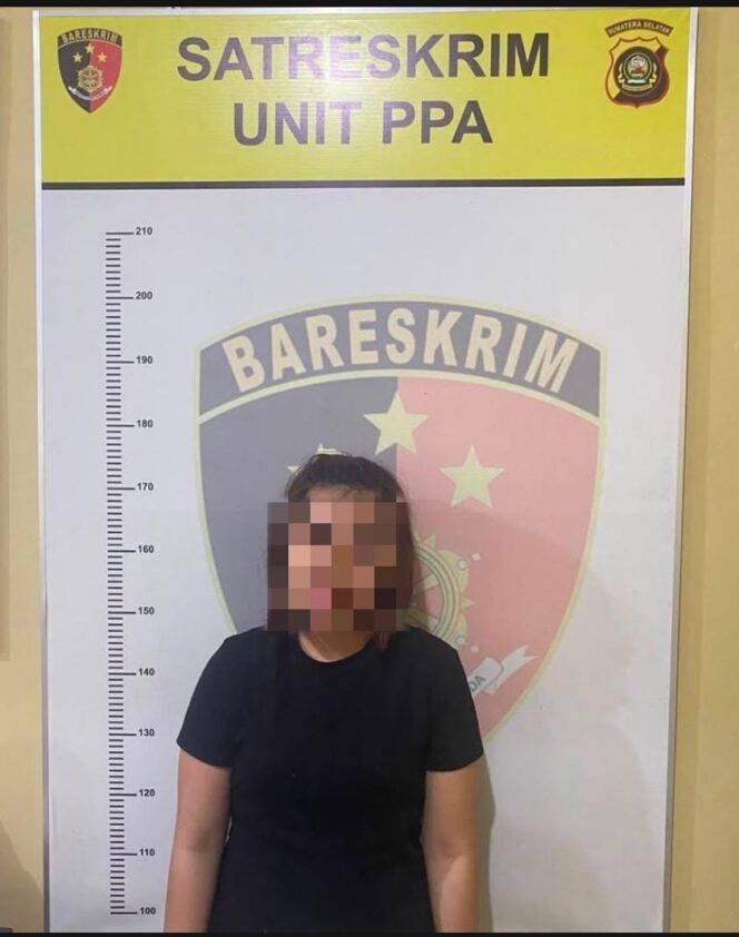 
Cekcok Biaya Berobat Anak, Istri Tega Tikam Suami PNS hingga Tewas di OKI