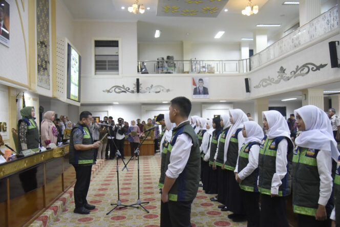 
Cetak Pelajar Jadi Pelopor dan Pelapor Anti-Perundungan, Pemkot Palembang Lantik Pengurus Forum Anak 2026–2028