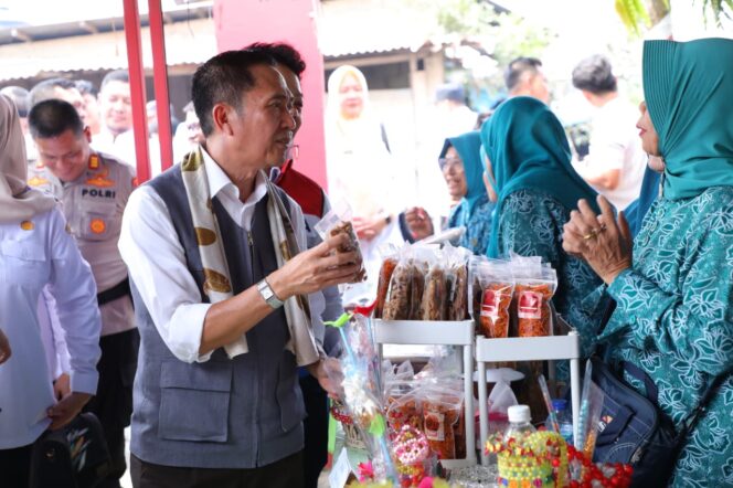 
Dorong Pemberdayaan Kelompok Rentan, Ratu Dewa Resmikan Ruang Bersama Indonesia di 8 Kelurahan Palembang
