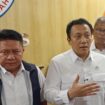 Gubernur Sumsel Herman Deru saat mendampingi Wakil Menteri Lingkungan Hidup (Mawen LH) Diaz Faisal Malik Hendropriyono di Palembang. Foto : Abdullah Toriq/Urban Id