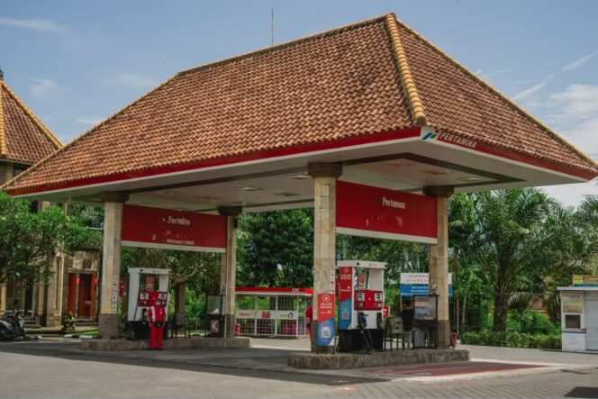 
Pertamina Patra Niaga Dukung Arahan Gubernur Bali Terapkan Ganjil Genap Pengisian BBM Mulai 17 Oktober 2026