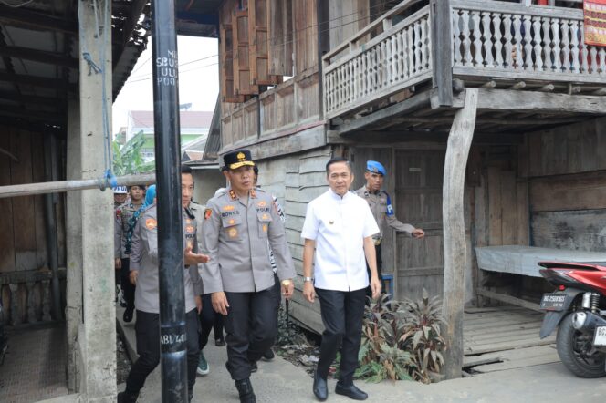 
Polda Sumsel Dobrak 40 Titik Sarang Narkoba dalam Seminggu