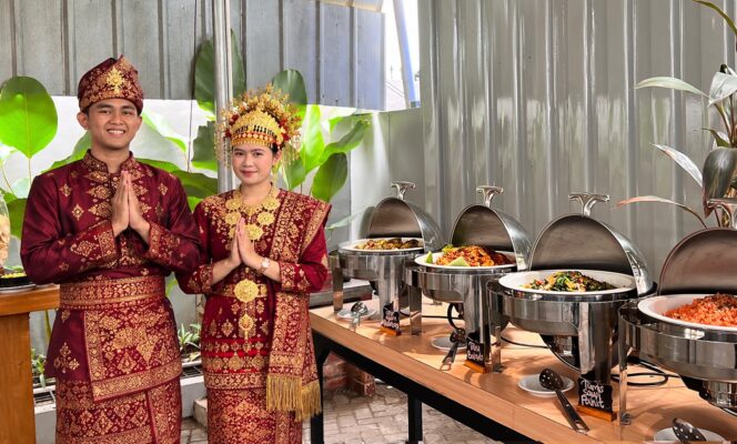 
Sajikan Kuliner Lokal Sepuasnya, BATIQA Hotel Palembang Usung Konsep Prasmanan “Ngidang”