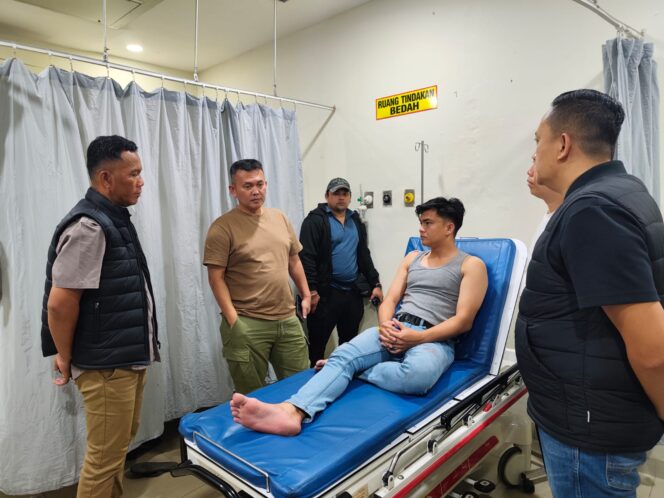 
					Polisi Tertembak saat Gagalkan Aksi Pencurian Motor di Palembang